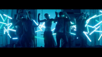 Selena Gomez - Slow Down HD Video Klip