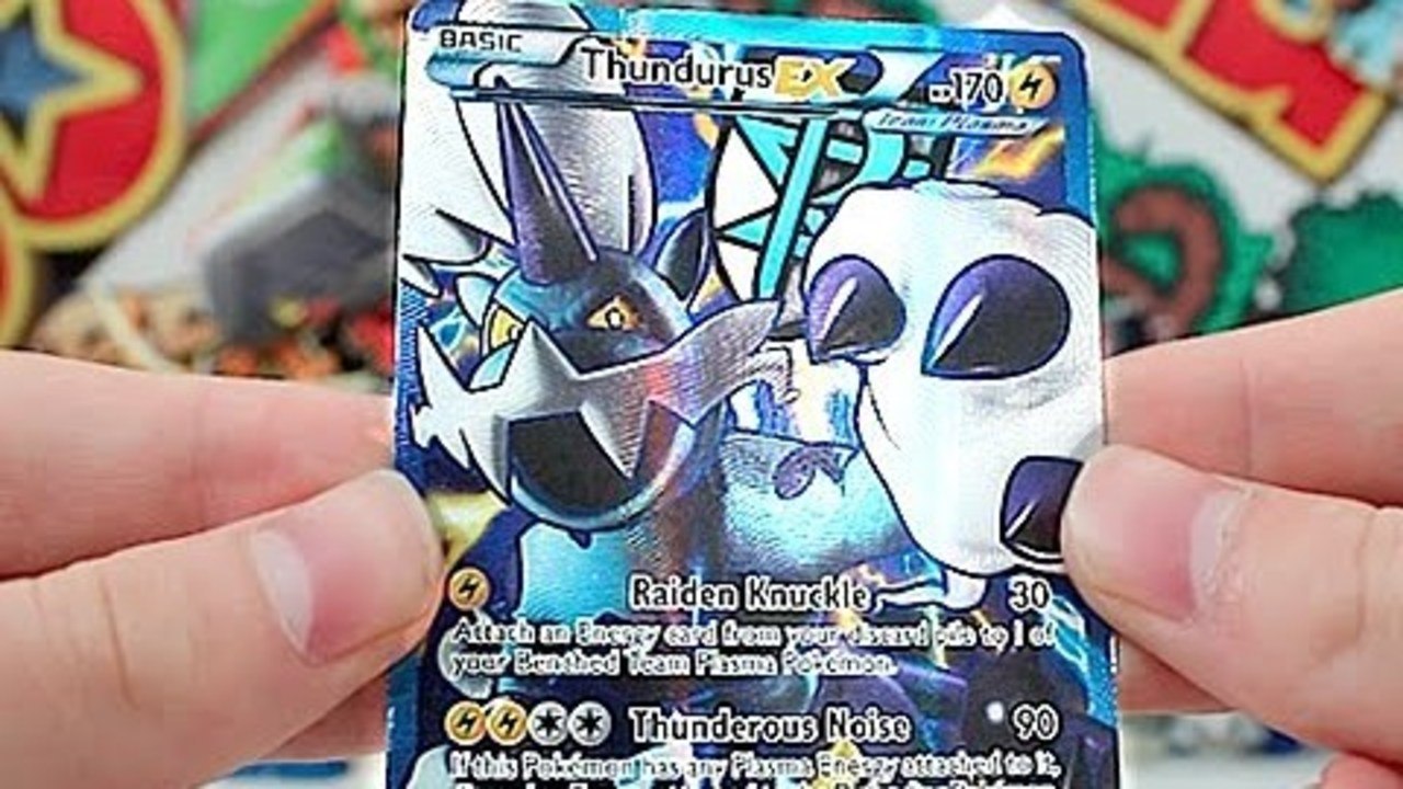 Mail Man Monday Ep #36 (OMG THUNDURUS EX FULL ART!!!)