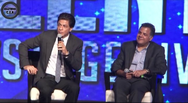 Shahrukh Khan CALLS Aamir Khan's NUDE PK POSTER VULGAR!