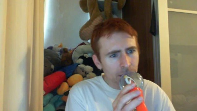 Wiwi égratigne silenced by the night de Keane