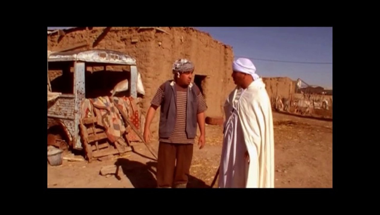 الفيلم القصير عايش في الدوار 2011
