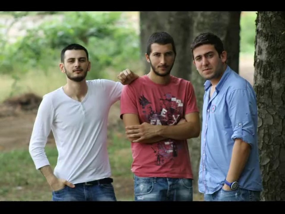 YENİ YILIN YENİ YAŞIN KUTLU OLSUN