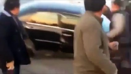 Accident de voiture sur un lieu de tournage