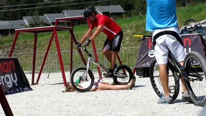 Séez : une démonstration de VTT trial