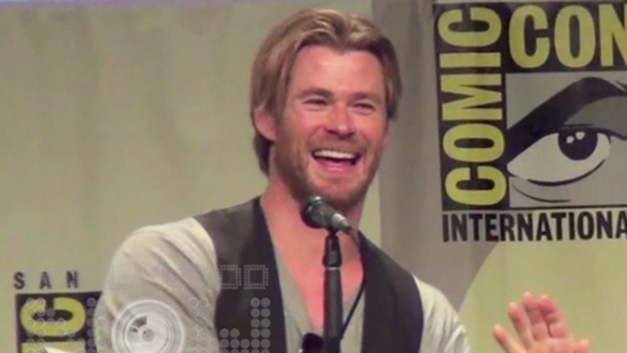 2014 Comic Con Panel Chris Hemsworth Has Fun