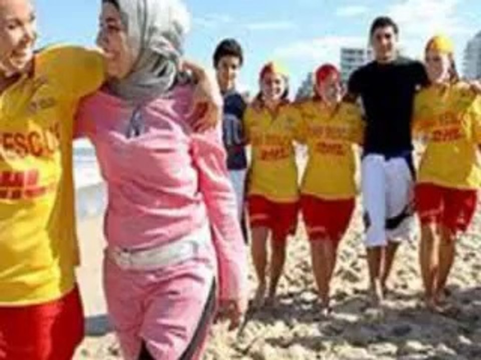 Zachte en mooie bikini om te zwemmen