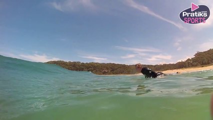 Surf : How to do the duke diving, or chicken dive