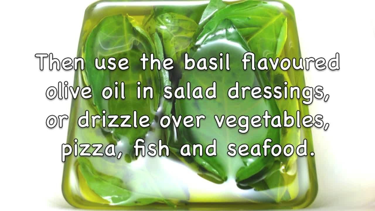 How to preserve basil in olive oil