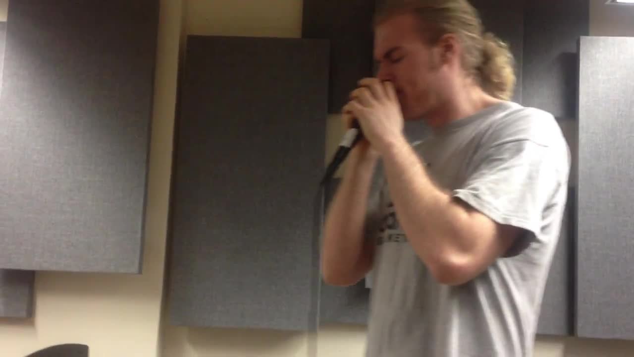 Ever See Beatbox-Harmonica Skills Like This?
