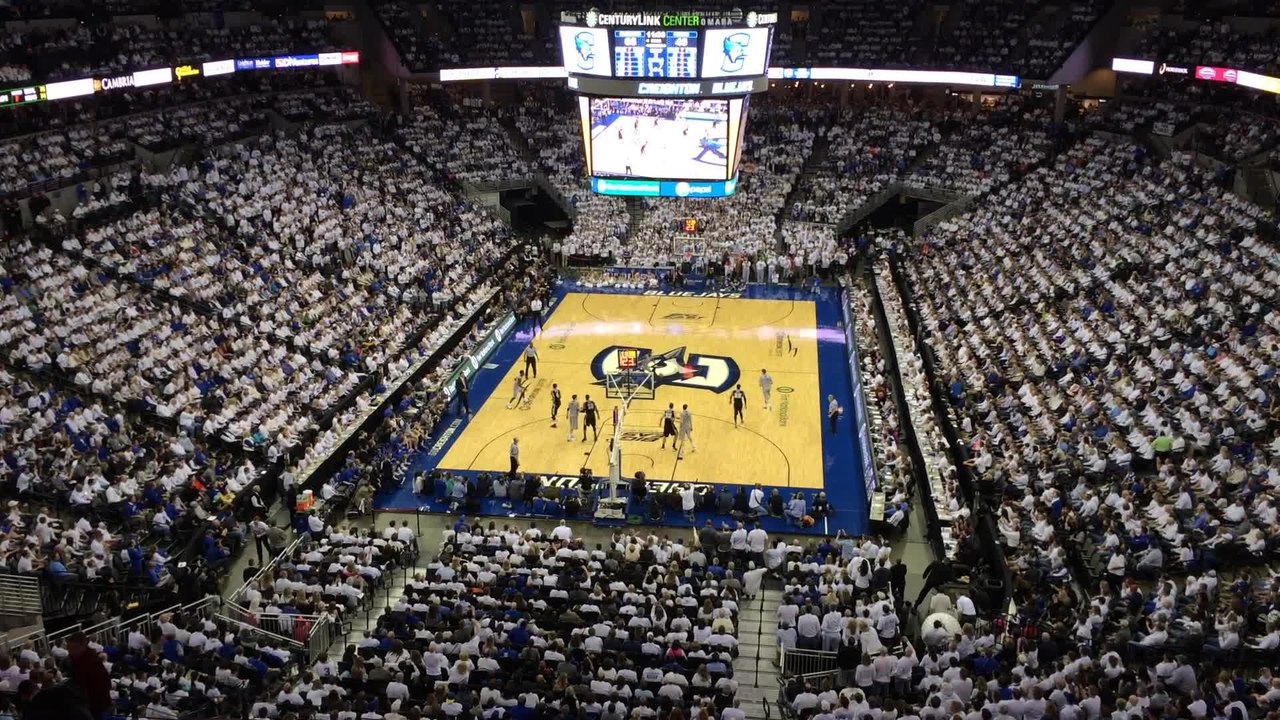 Doug McDermott get his 3000th point