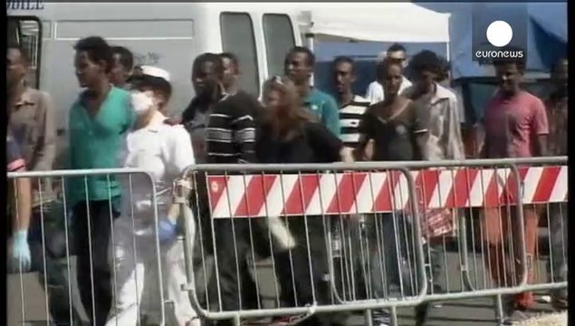 Bir haftada İtalya kıyılarına 4 binden fazla kaçak göçmen ulaştı