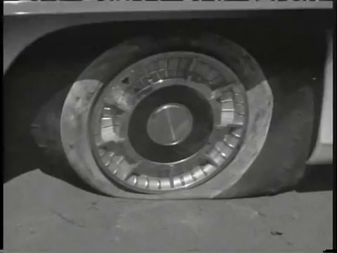 A CLIP FROM THE FILM GUNS, GIRLS, AND GANGSTERS Featuring Mamie Van Doren 1/13 1959. (RARE)