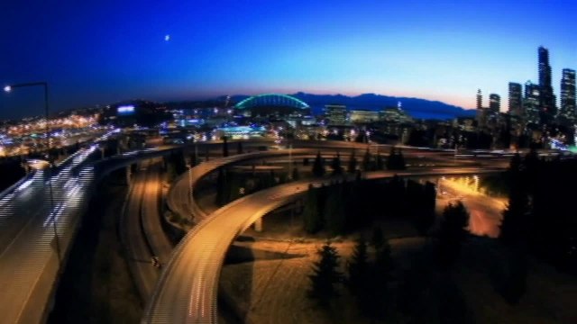 Construction Equipment (214) 596-7555 - HOLT Truck Centers Irving