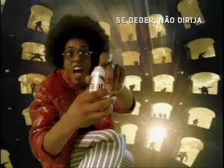 Thália Bombinha - Comercial Skol
