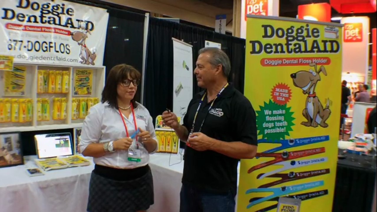 Falco K9 at Super Zoo with "Doggy DentalAID"