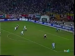 Real Madrid-Feyenoord 3-1 [Supercopa Europa - FINAL - 2002] (1ª Parte)
