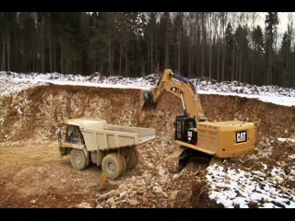 HOLT CAT Corpus Christi Excavator (361) 852-2200 Corpus Christi Excavator