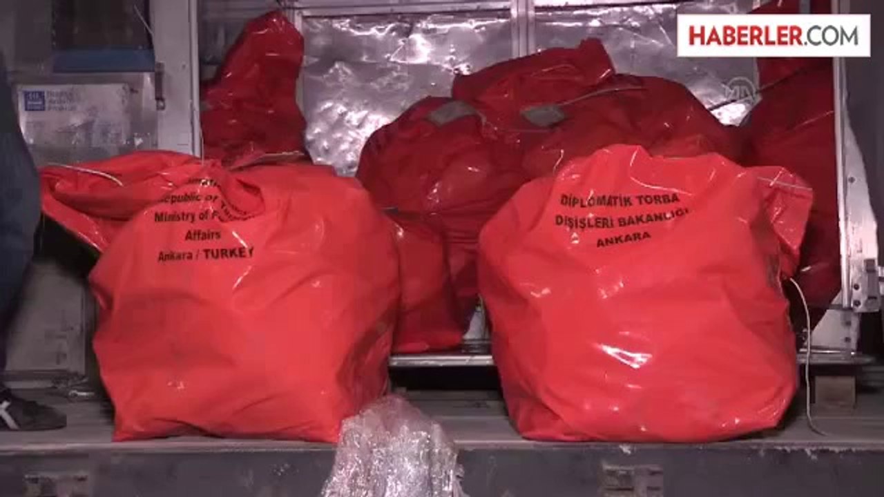 Yurtdışında Kullanılan Oylar Türkiye'ye Getirildi