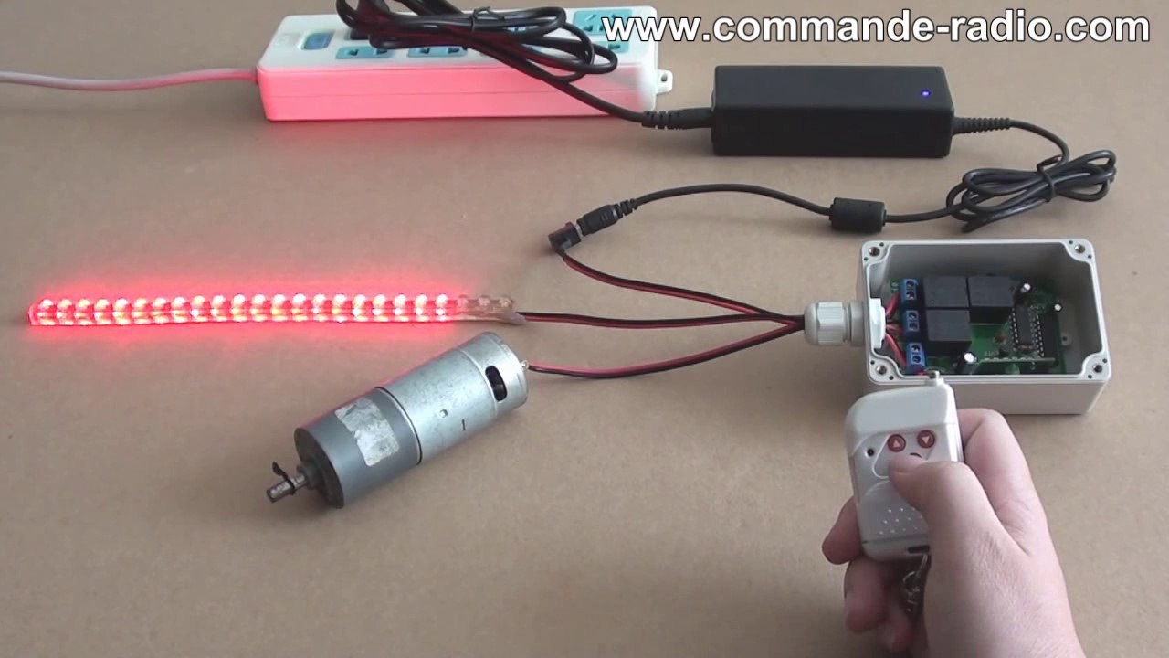 Comment Contrôler Rotation de Moteur et Lampe Avec CC 12V Télécommande
