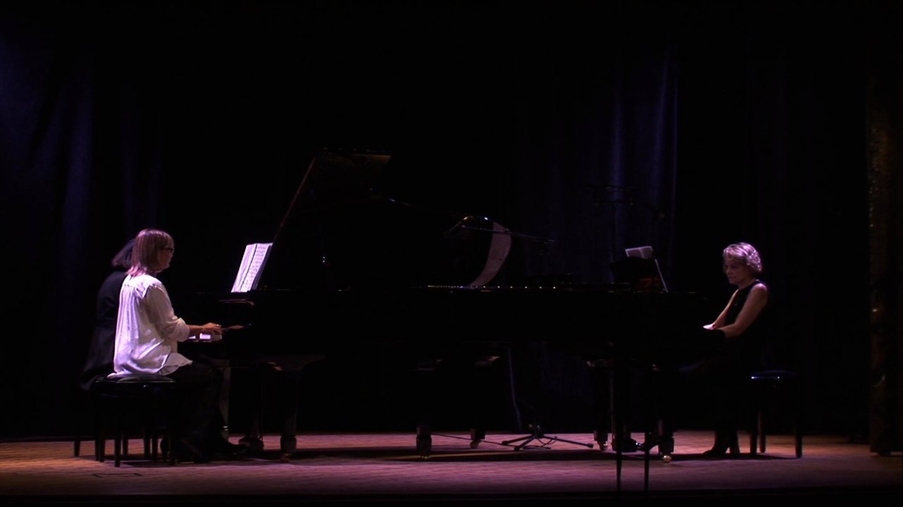 Isabelle STELLA et ses élèves en concert autour de 2 pianos, à Paris, mairie du 9ème