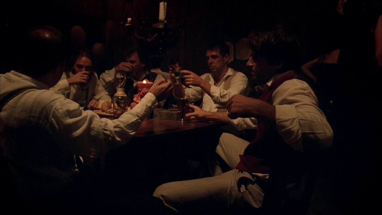 Noite na Taverna - TRAILER