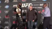 Conférence de Pesse en UFC qui tourne mal : Jon Jones VS Daniel Cormier