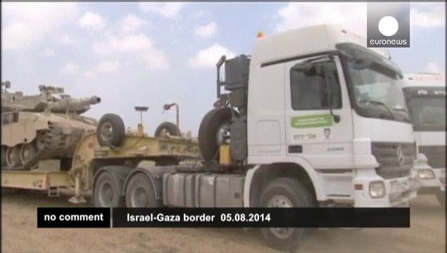 Israeli troops deployed near Gaza border during ceasefire