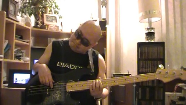 Jamming with Billy Cobham Red Baron basscover Bob Roha