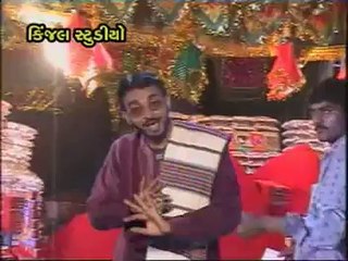 Sonida Na Trajve - Singer - Bhikhudan Gadhavi,Bhupatsinh Vaghela - Album - Ambema Ni Amarchundadi