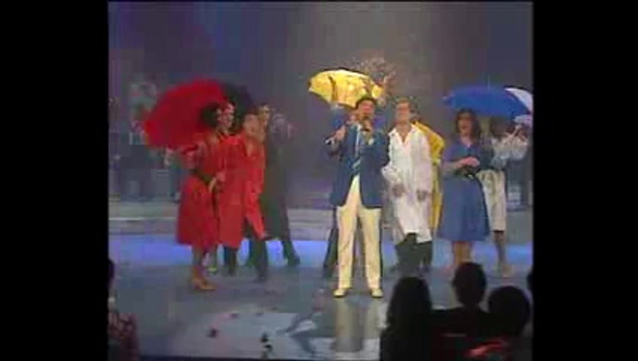 -Sacha Distel -"" toute la pluie tombe sur moi ""