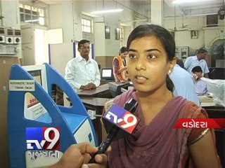 Gujarat's first automated library machine to borrow books, Vadodara - Tv9 Gujarati