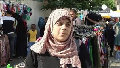 Descargar video: Tiene per ora la tregua fra Israele e Hamas. A Gaza fra i sopravvissuti