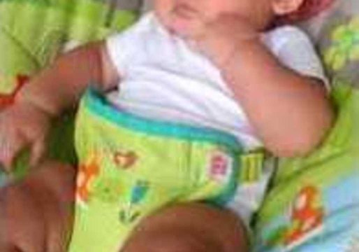 Baby Laughs Uncontrollably at a Hand