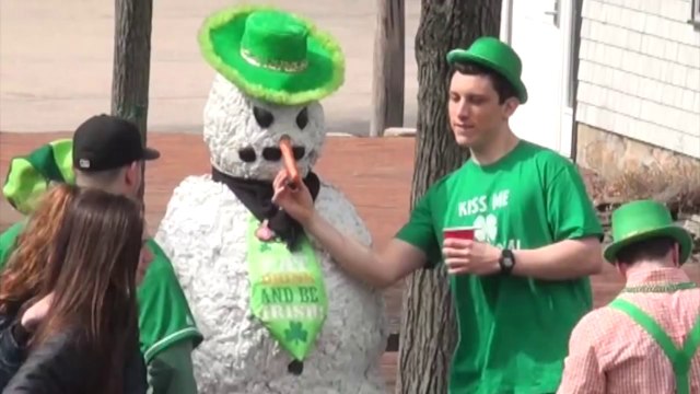 Prank Scaring Drunk People - St Patrick's Day Special (NSFW).
