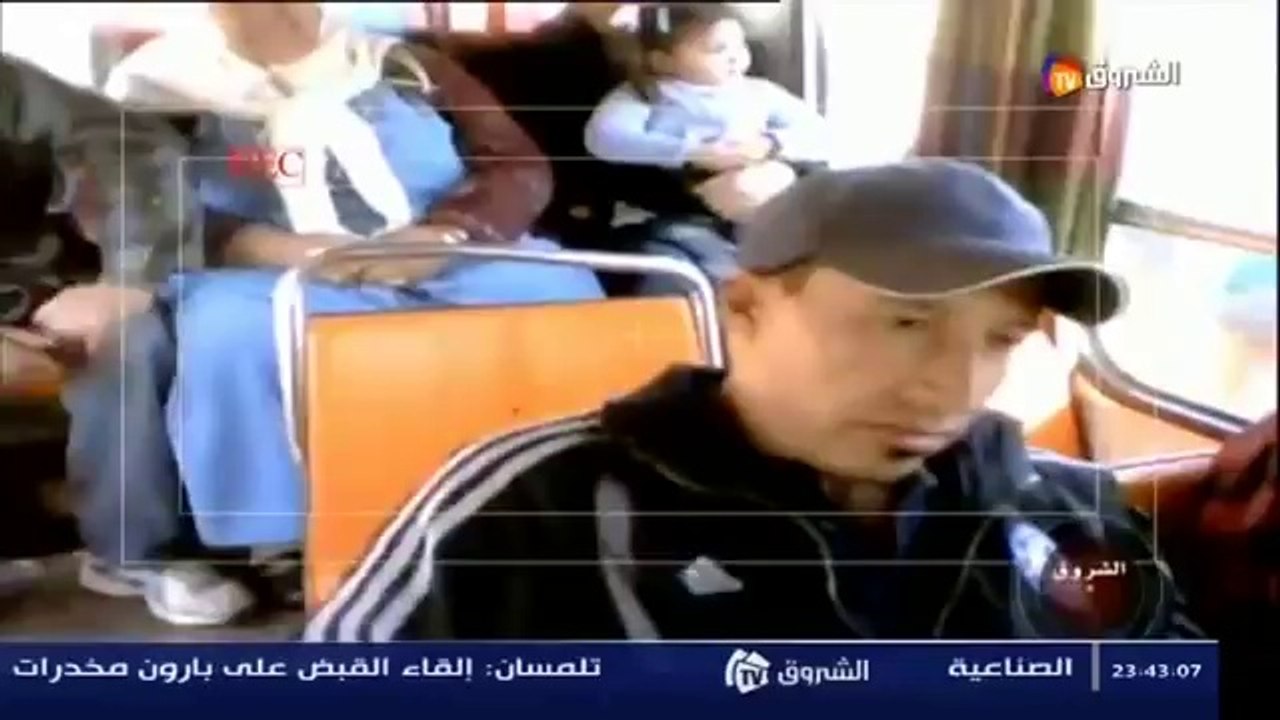 إننا في جزائر 2012 ناس تأكل من الزبل