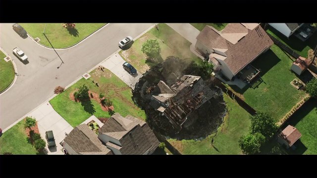 Shadow Realms - Bande-annonce You've been chosen : Impact Teaser