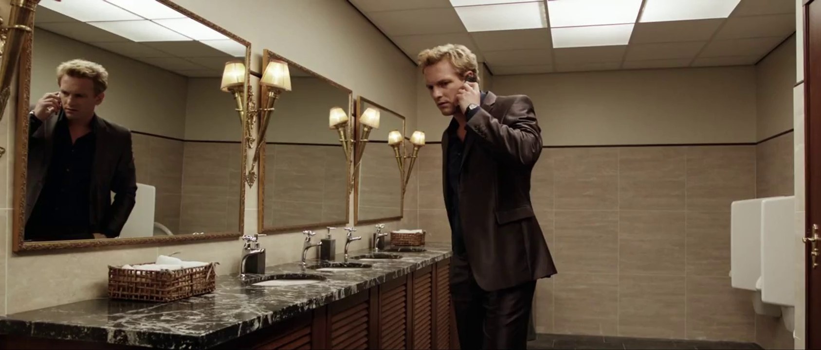 QUIZ, een film van Dick Maas. Official trailer, vanaf 22 maart in de bioscoop