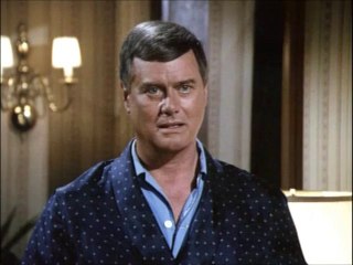Dallas: Jr and SueEllen