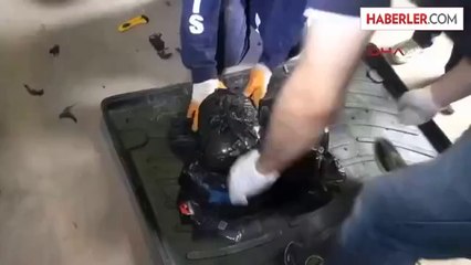 Yedek Lastikten Uyuşturucu Çıktı