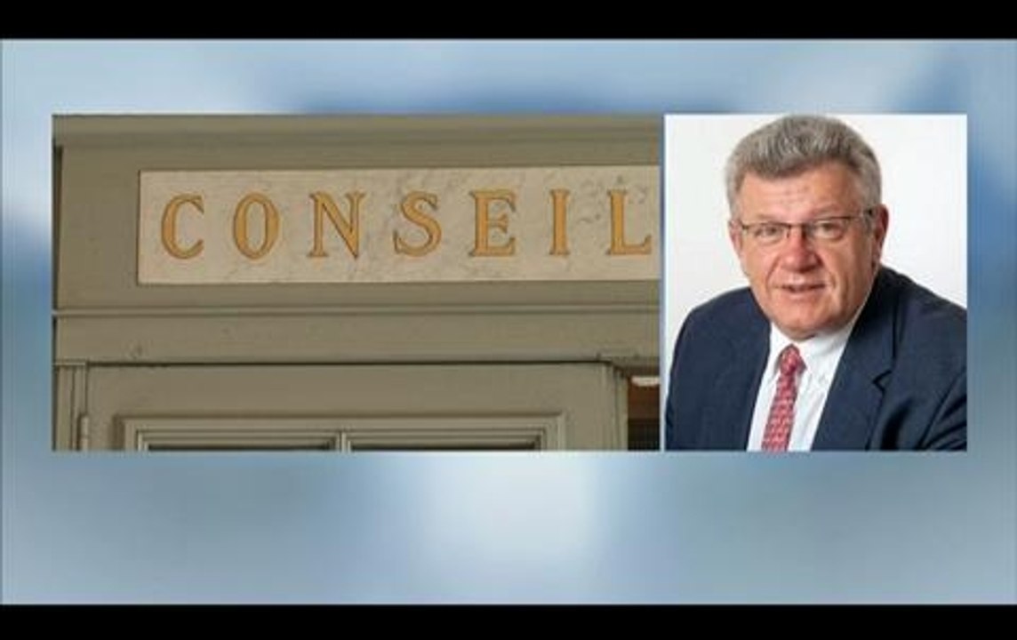 Pas d'allègement des cotisations salariales pour le Conseil constitutionnel : "Nous allons prendre une mesure pour compenser", explique Christian Eckert – 07/08