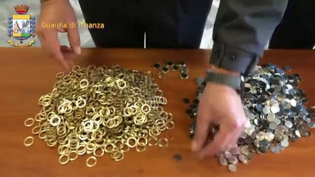 Blitz della Guardia di Finanza in sale giochi, il 21% irregolare (06.08.14)