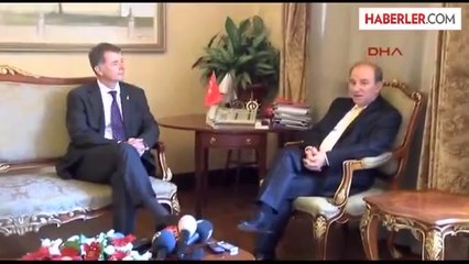 Büyükelçi Moore Seçimi Yakından Takip Ediyorum