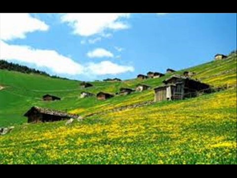 YILDIZ DEMİRKOL SAVAŞ-yıldızlıtürküler-KARŞIDA GÖRÜNEN NE GÜZEL YAYLA