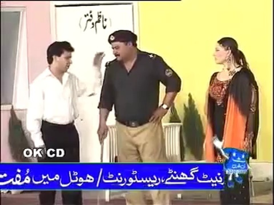 GHONGHAT UTTA LON Pakistani Punjabi Stage Drama - 3 - 3 2013