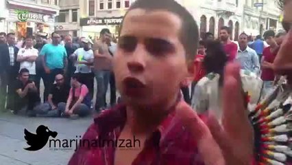 İdeoloji Karmaşası Yaşayan Çocuk