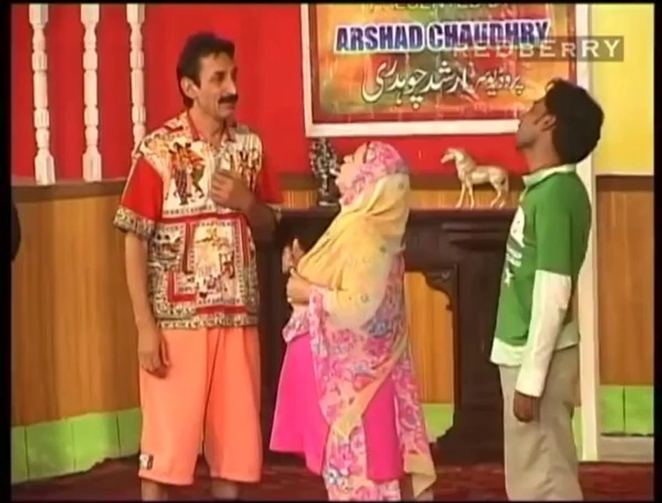 Love Aaj Kal New Pakistani Punjabi Full Stage Drama 2013