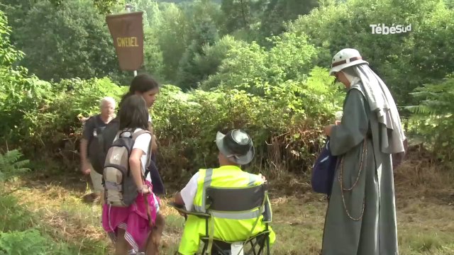 Tro Breizh. 1.100 pèlerins au départ de Josselin (56)