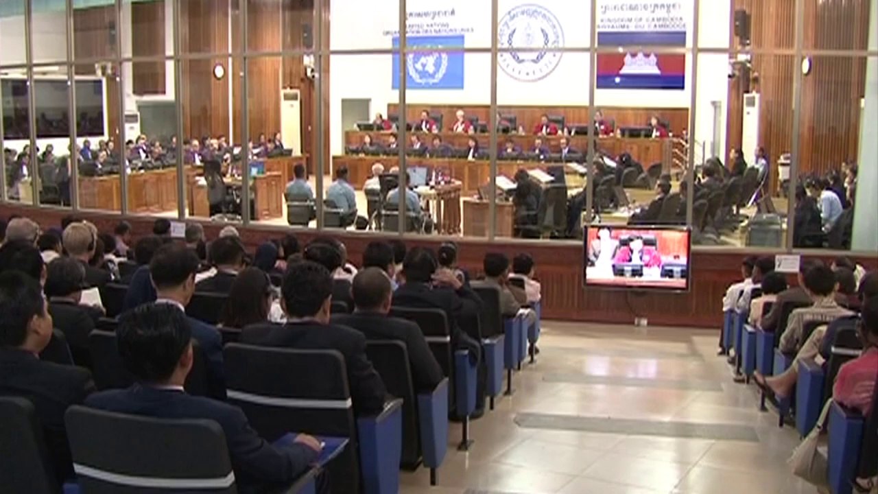 Perpétuité pour deux hauts dirigeants khmers rouges