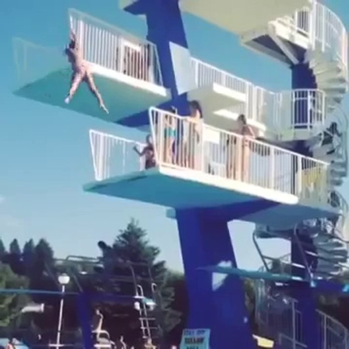 Suya Atlayamayan Kız