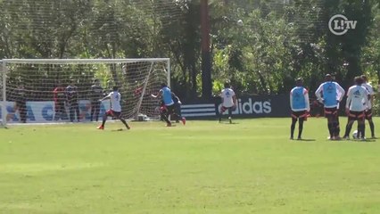 Luxa pega pesado em treino, mas ataque deixa a desejar